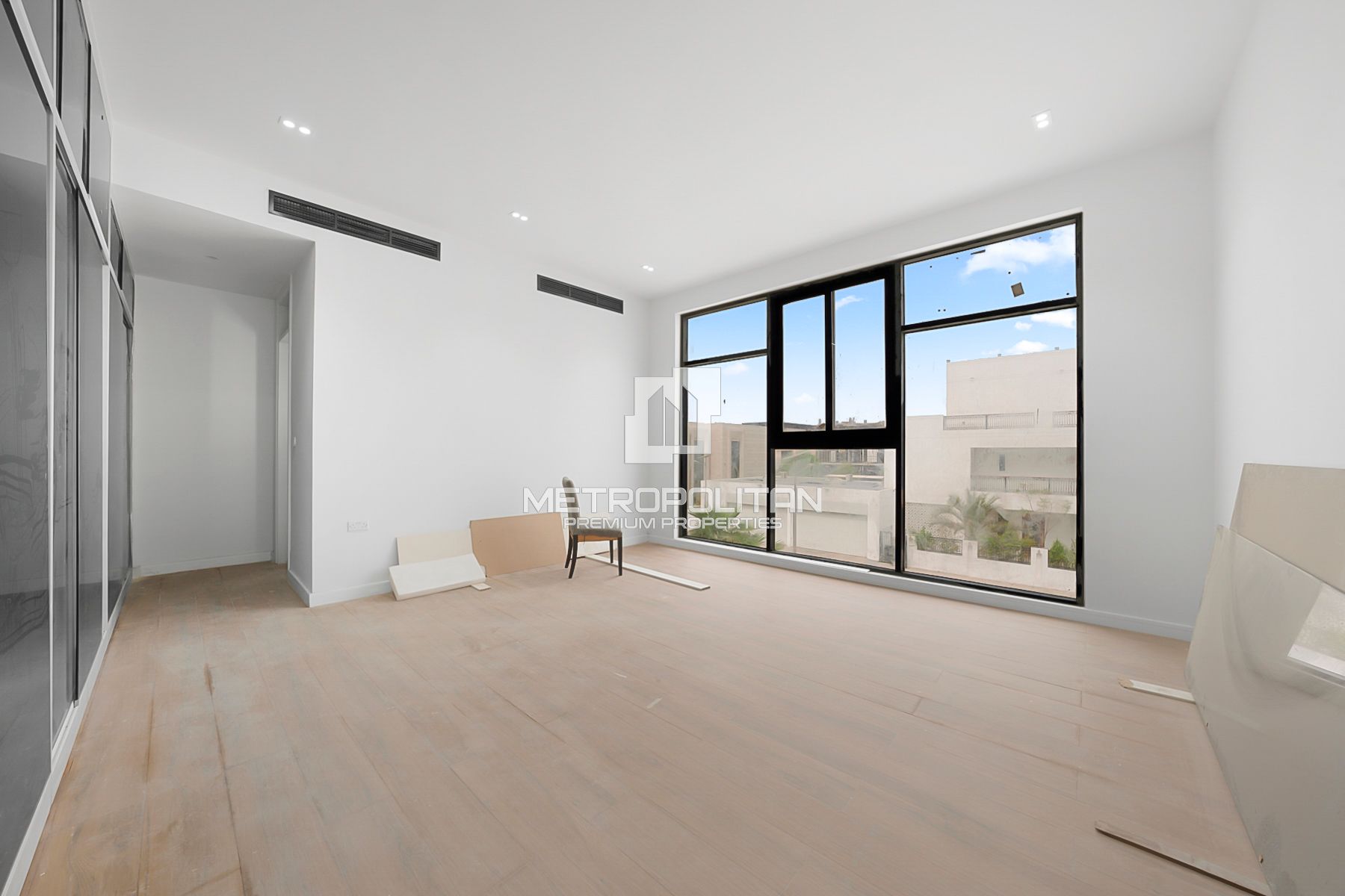 6BR Villa for Sale in Jumeirah Park – MPS-38549 photo-15