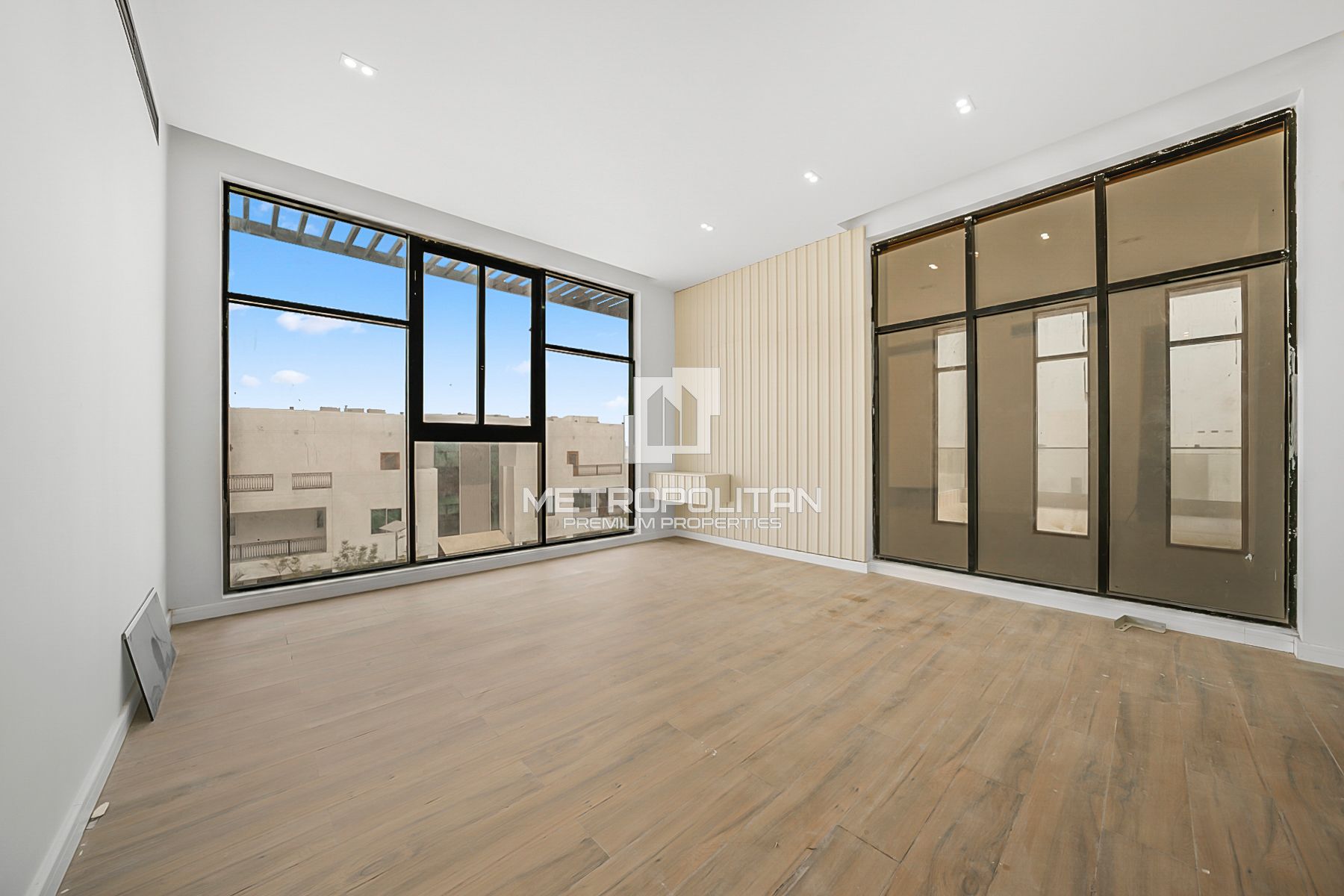6BR Villa for Sale in Jumeirah Park – MPS-38549 photo-25