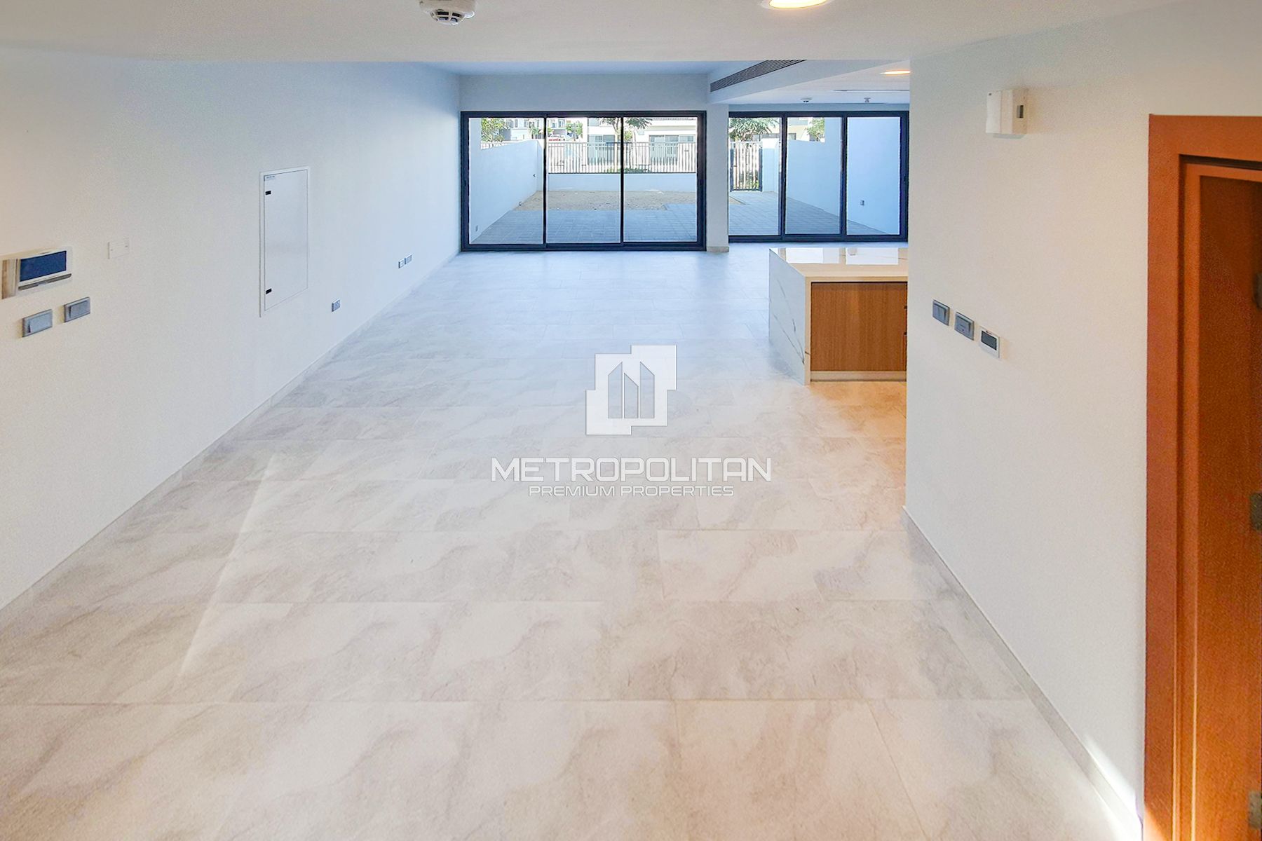 3BR Townhouse for Sale in Dubai Land – MPS-38662 photo-1