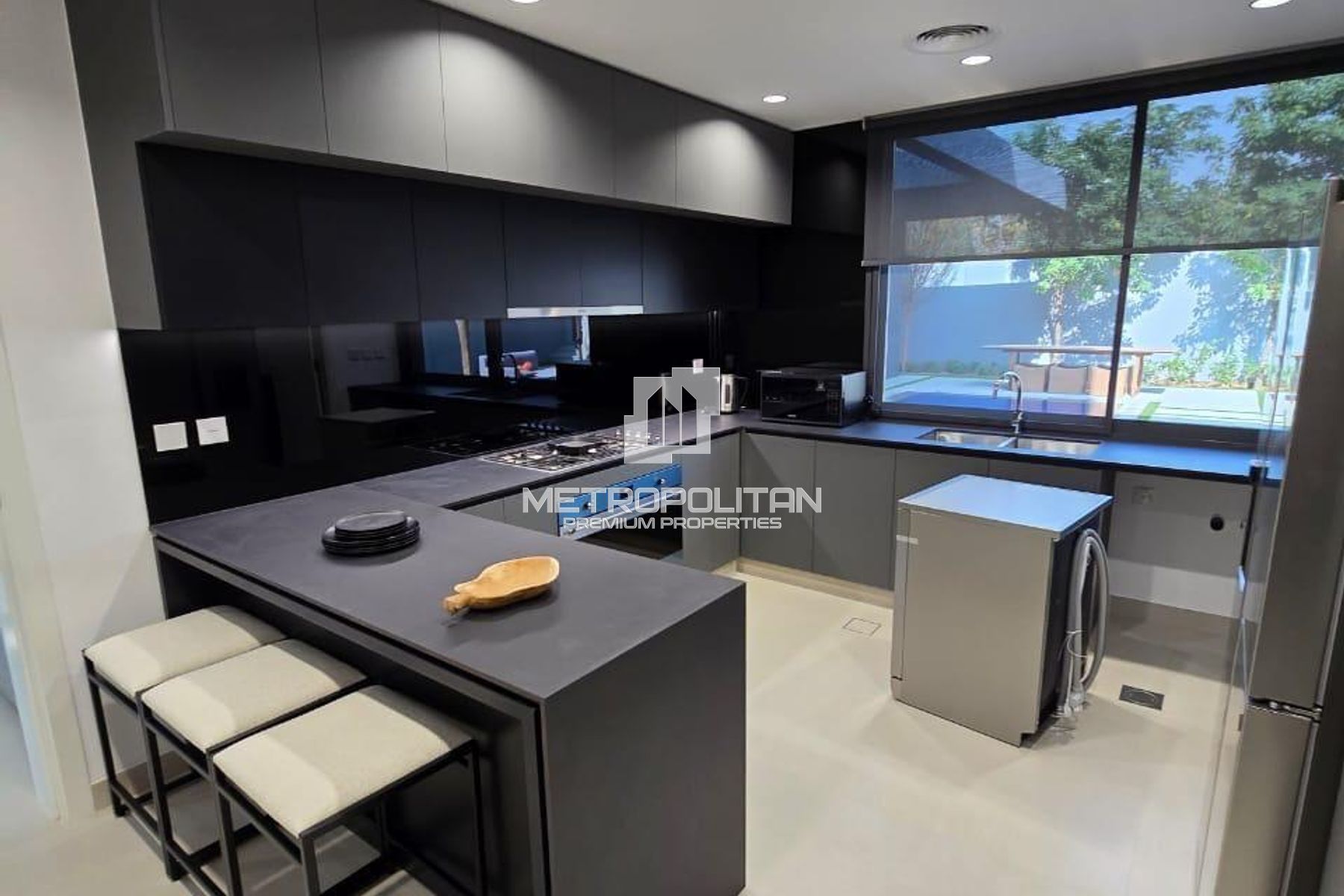 Genuine Resale | Full Privacy | Facing the Park