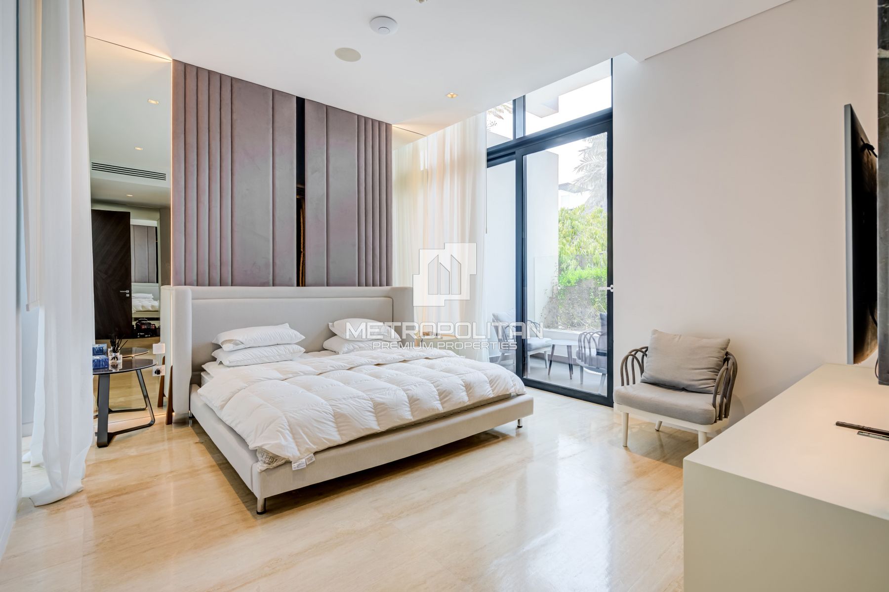 6BR Villa for Sale in Jumeirah Golf Estates – MPS-38776 photo-11