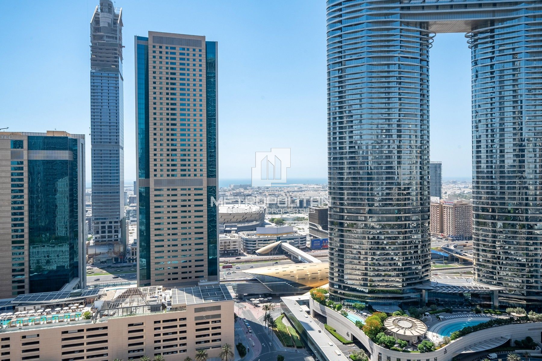 Absoloutely Stunning Views| High Floor | Rare Unit