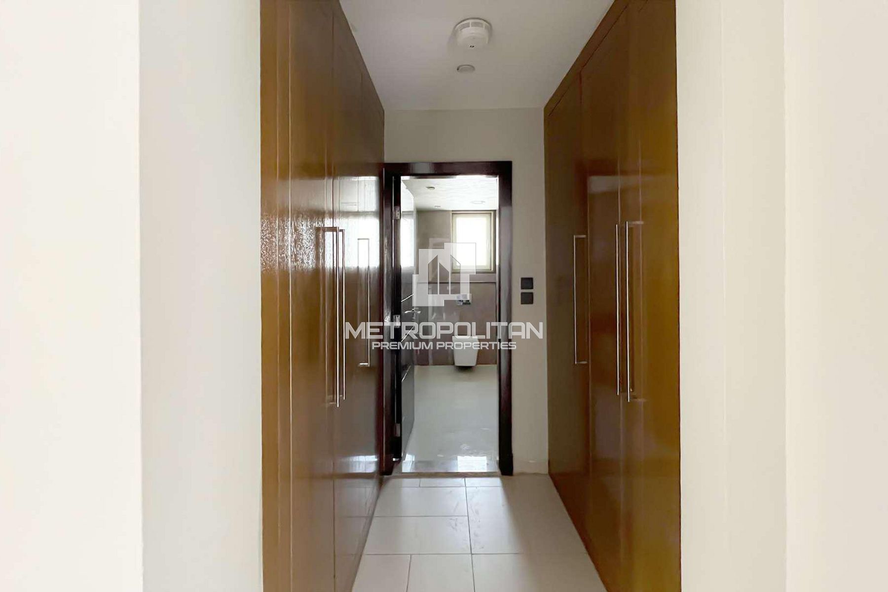 5BR Villa for Sale in Jumeirah Park – MPS-38943 photo-14