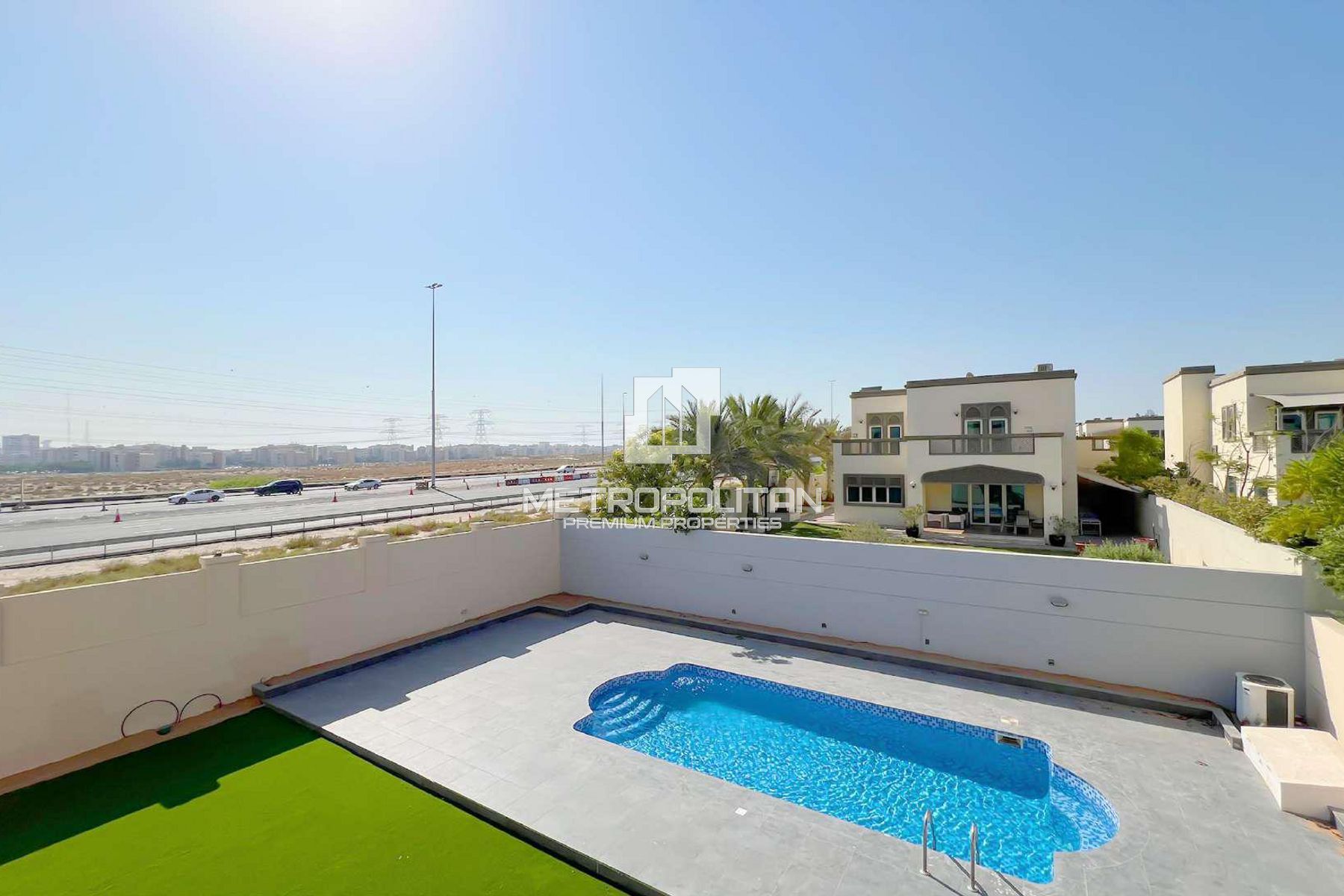 5BR Villa for Sale in Jumeirah Park – MPS-38943 photo-16