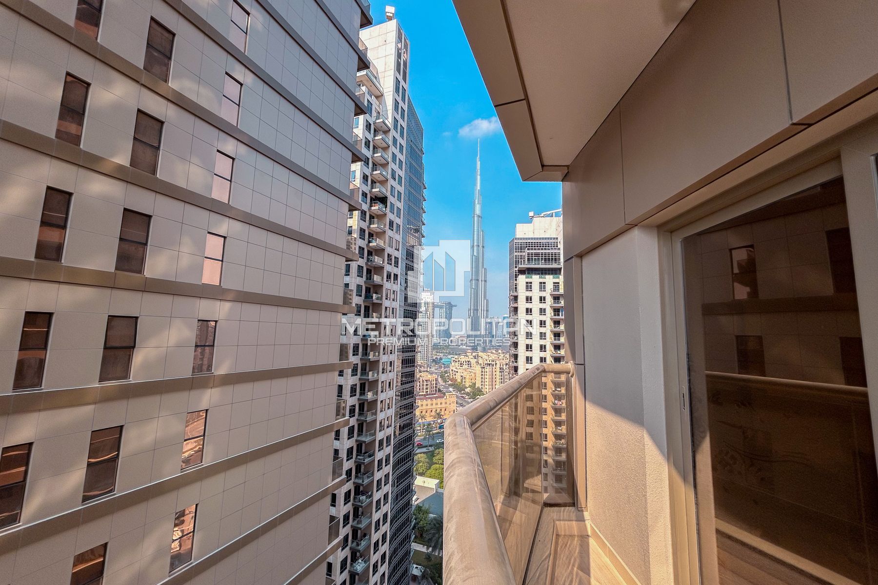 Квартира-студия на продажу в Downtown Dubai – MPS-38987 photo-11