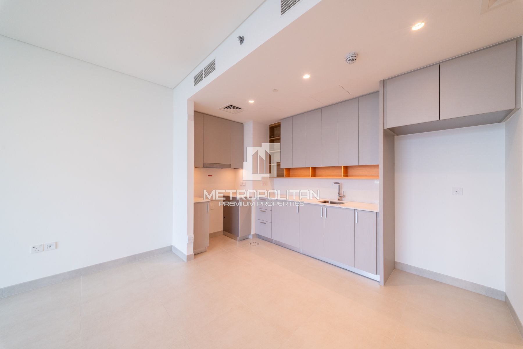 Image - Creek Crescent, Dubai Creek Harbour (The Lagoons), Дубай | Project - Апартаменты