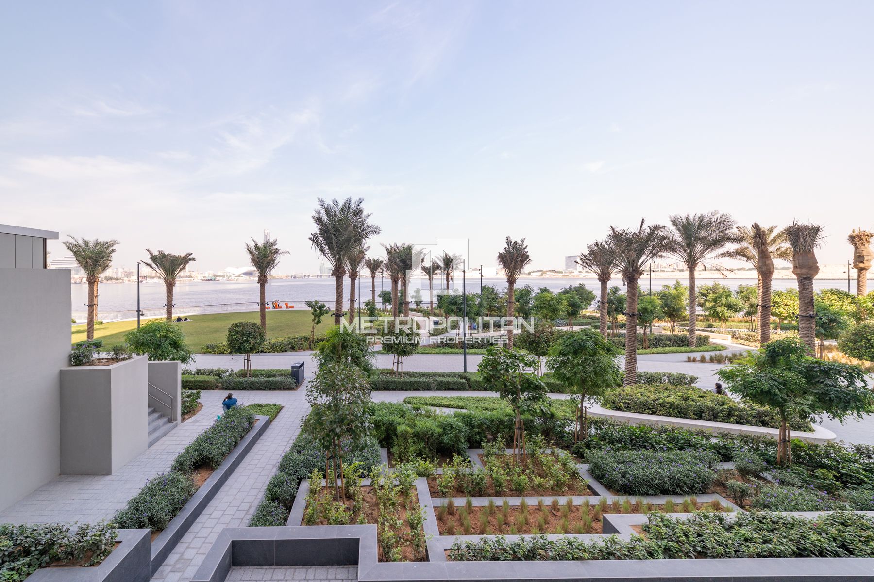 Image - Creek Crescent, Dubai Creek Harbour (The Lagoons), Дубай | Project - Апартаменты