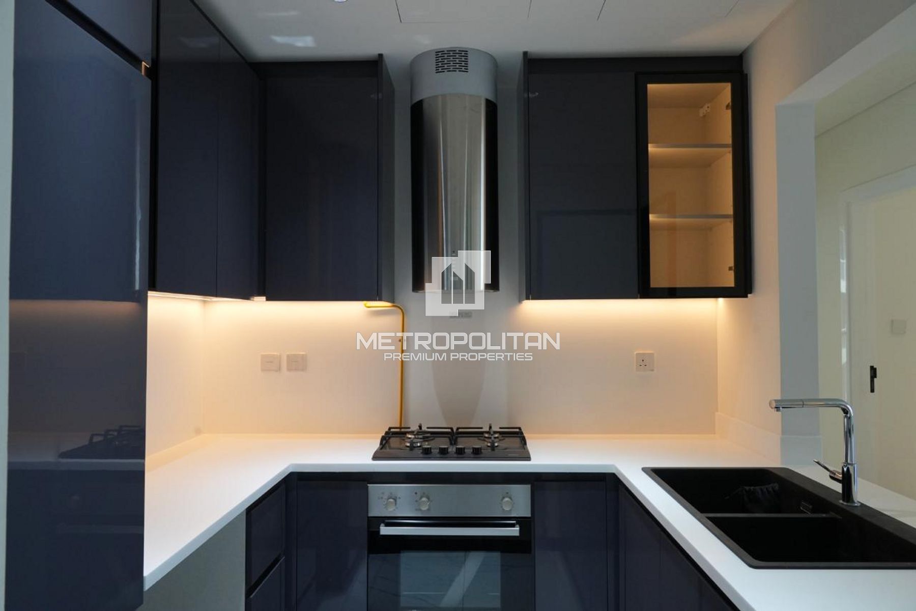 High End Unit | Exceptional Finishing | Vacant photo-8