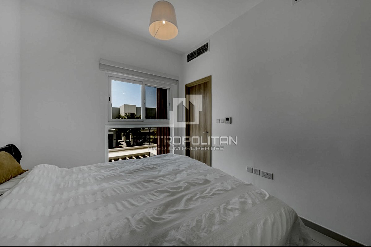 3BR Townhouse for Sale in Dubai Land – MPS-39386