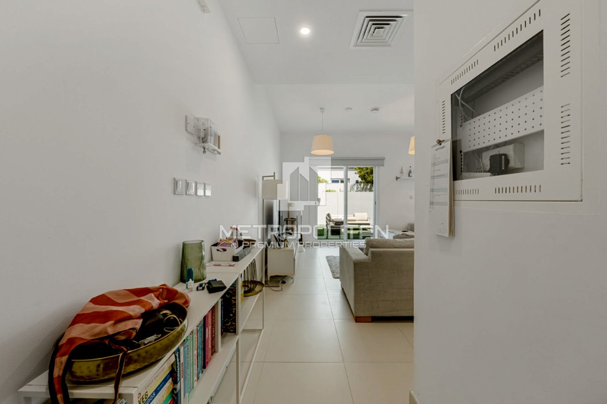 3BR Townhouse for Sale in Dubai Land – MPS-39386