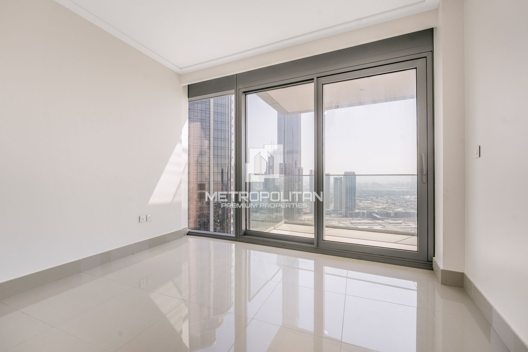 3-комнатная квартира на продажу в Downtown Dubai – MPS-39431 photo-15