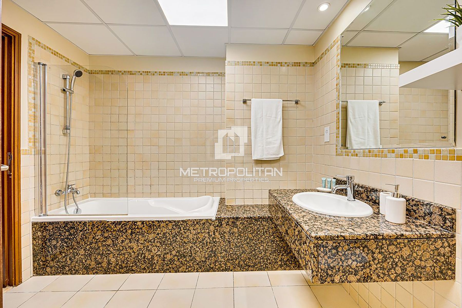 2-комнатная квартира на продажу в Jumeirah Beach Residence – MPS-39556 photo-9