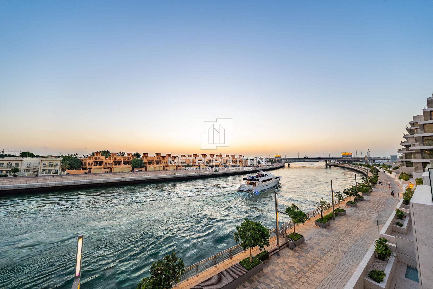 3BR Apartment for Sale in Eden House The Canal, Jumeirah - MPS-39560