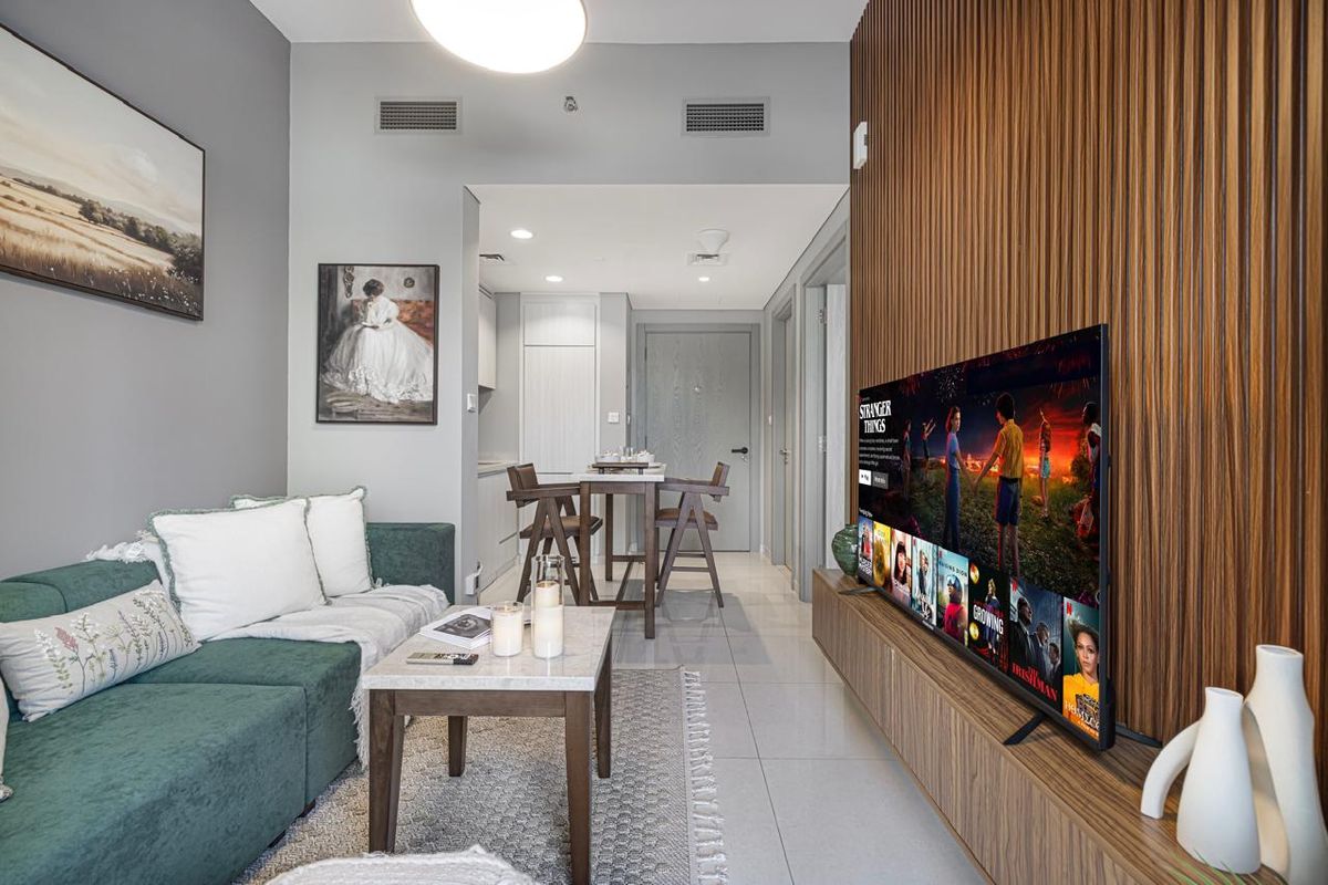 Luxury Furnished 1BR | Canal View | Investor Deal