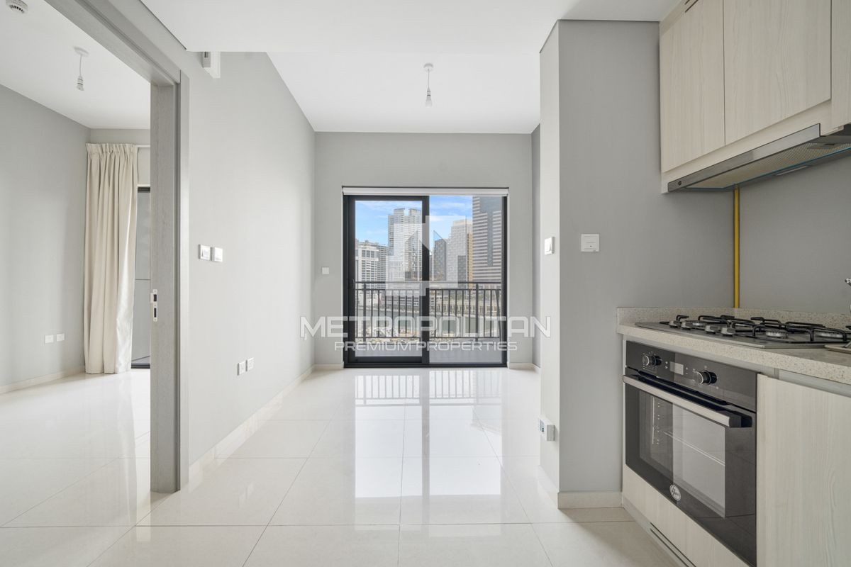 1BR Apartment for Sale in Business Bay – MPS-39620 photo-4