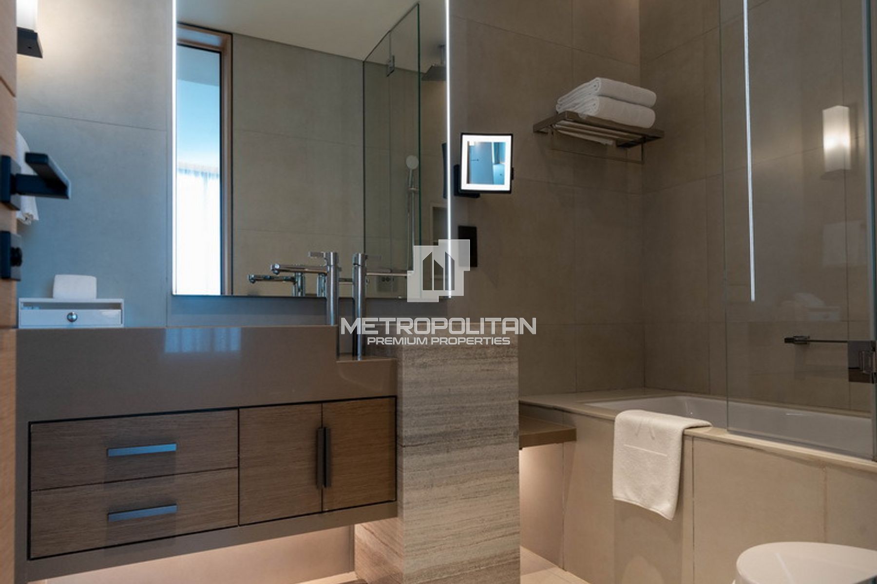 Image - Jumeirah Gate Tower 2, Jumeirah Beach Residence, Dubai | Project - Appartement