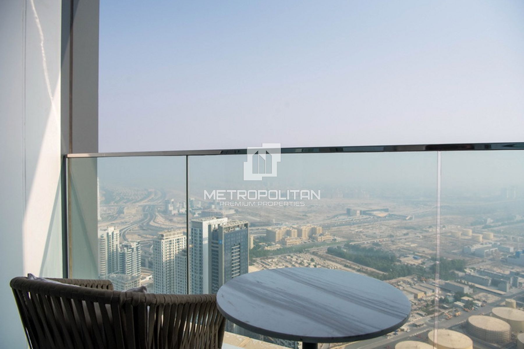 Image - Jumeirah Gate Tower 2, Jumeirah Beach Residence, Dubai | Project - Appartement