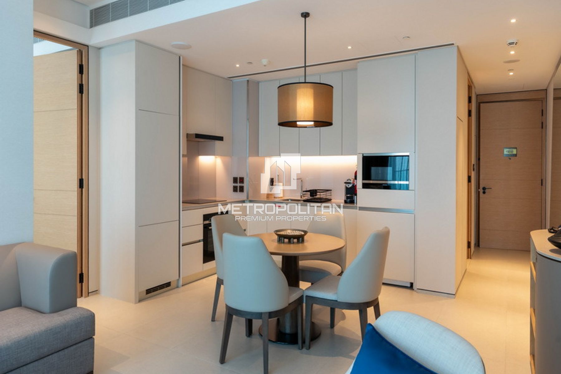 Image - Jumeirah Gate Tower 2, Jumeirah Beach Residence, Dubai | Project - Appartement