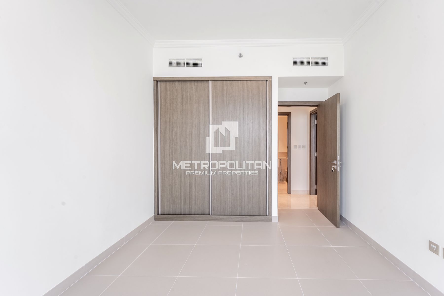 2BR Apartment for Sale in Dubai Harbour – MPS-39757 photo-11