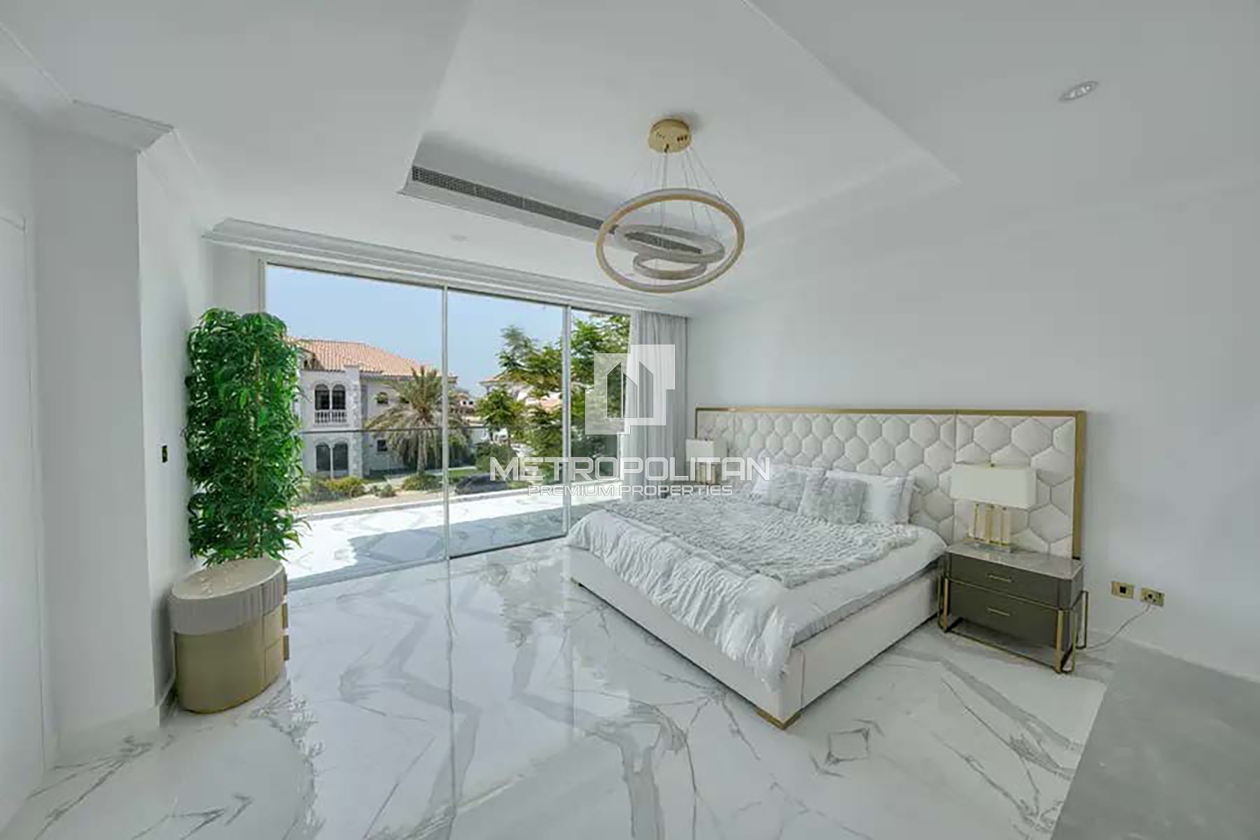 5BR Villa for Sale in Palm Jumeirah – MPS-39789 photo-16