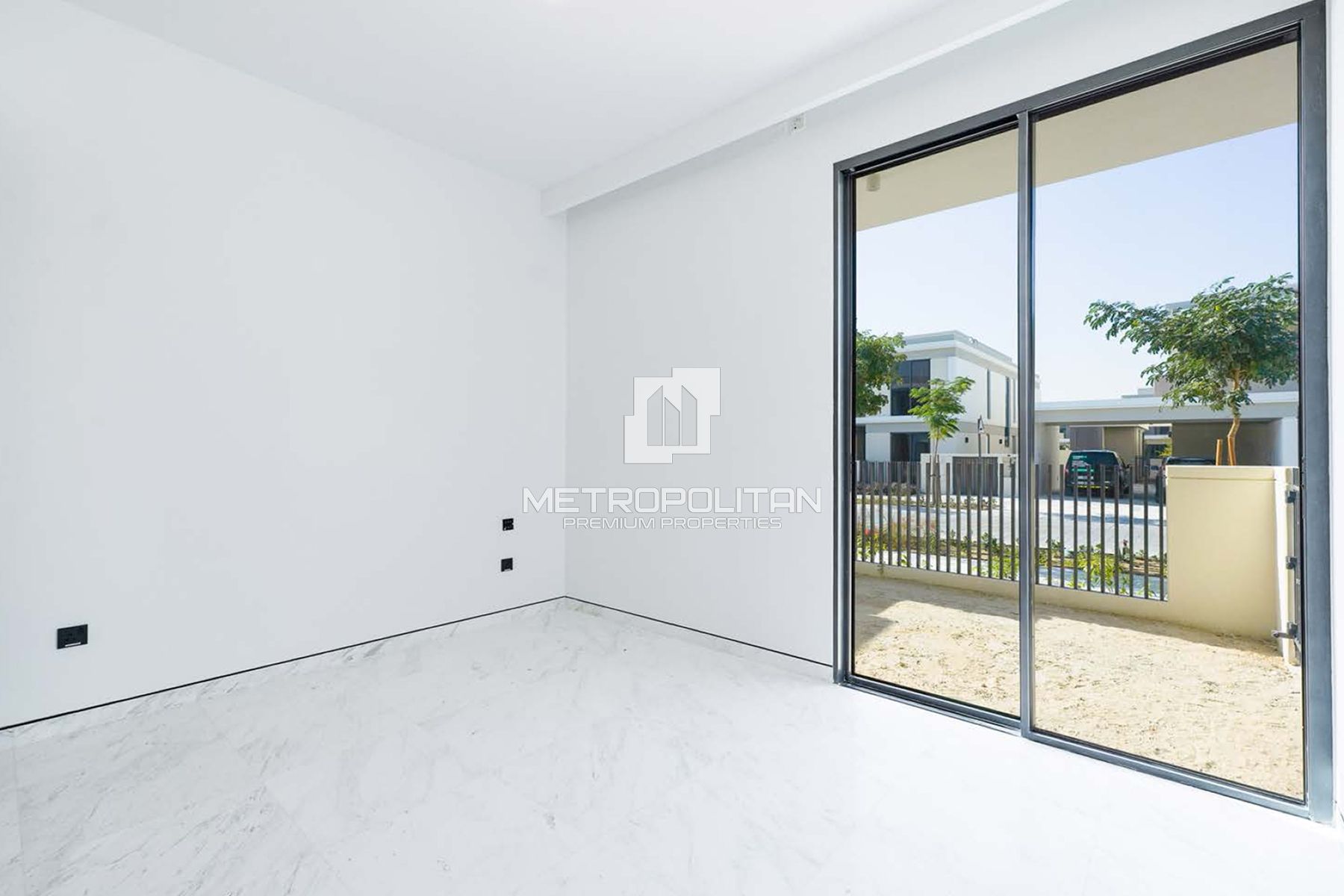 5-комнатная вилла на продажу в Tilal Al Ghaf – MPS-39910 photo-23