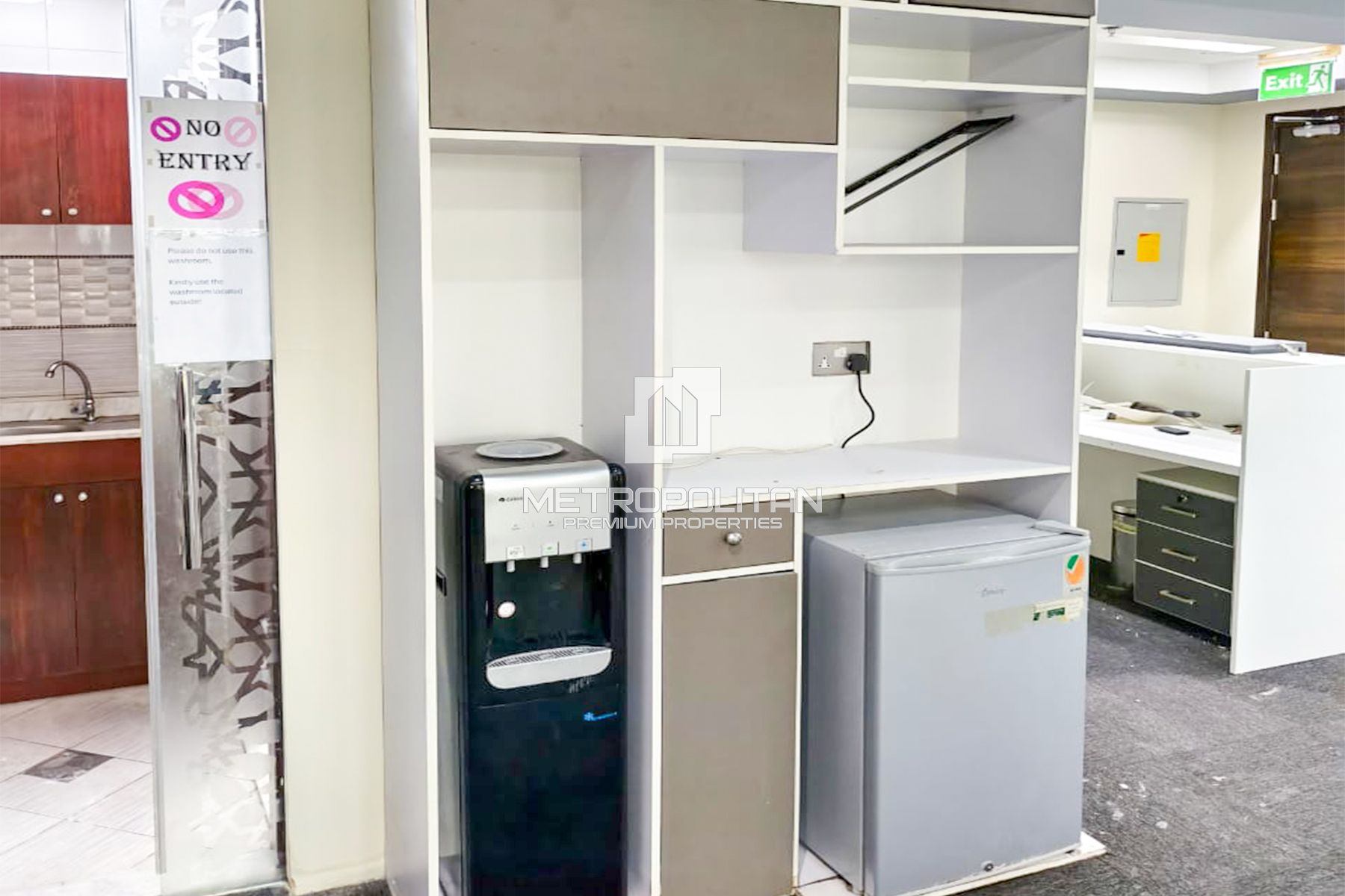 Image - Clover Bay Tower, Business Bay, Dubai | Project - مكتب