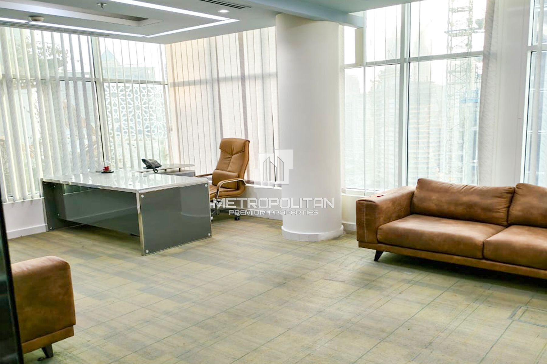 Image - Clover Bay Tower, Business Bay, Dubai | Project - مكتب