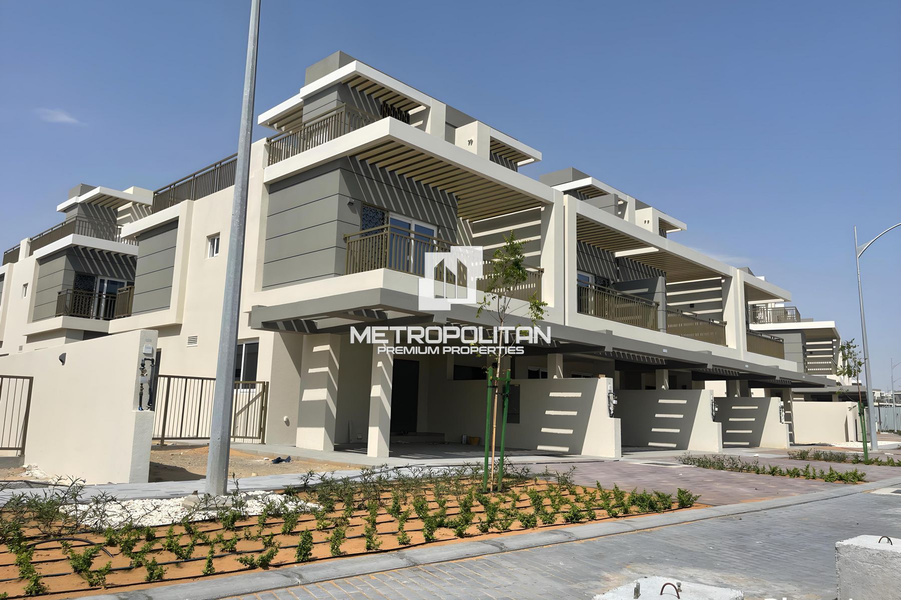 4BR Townhouse for Sale in Damac Hills 2 – MPS-40042 photo-3
