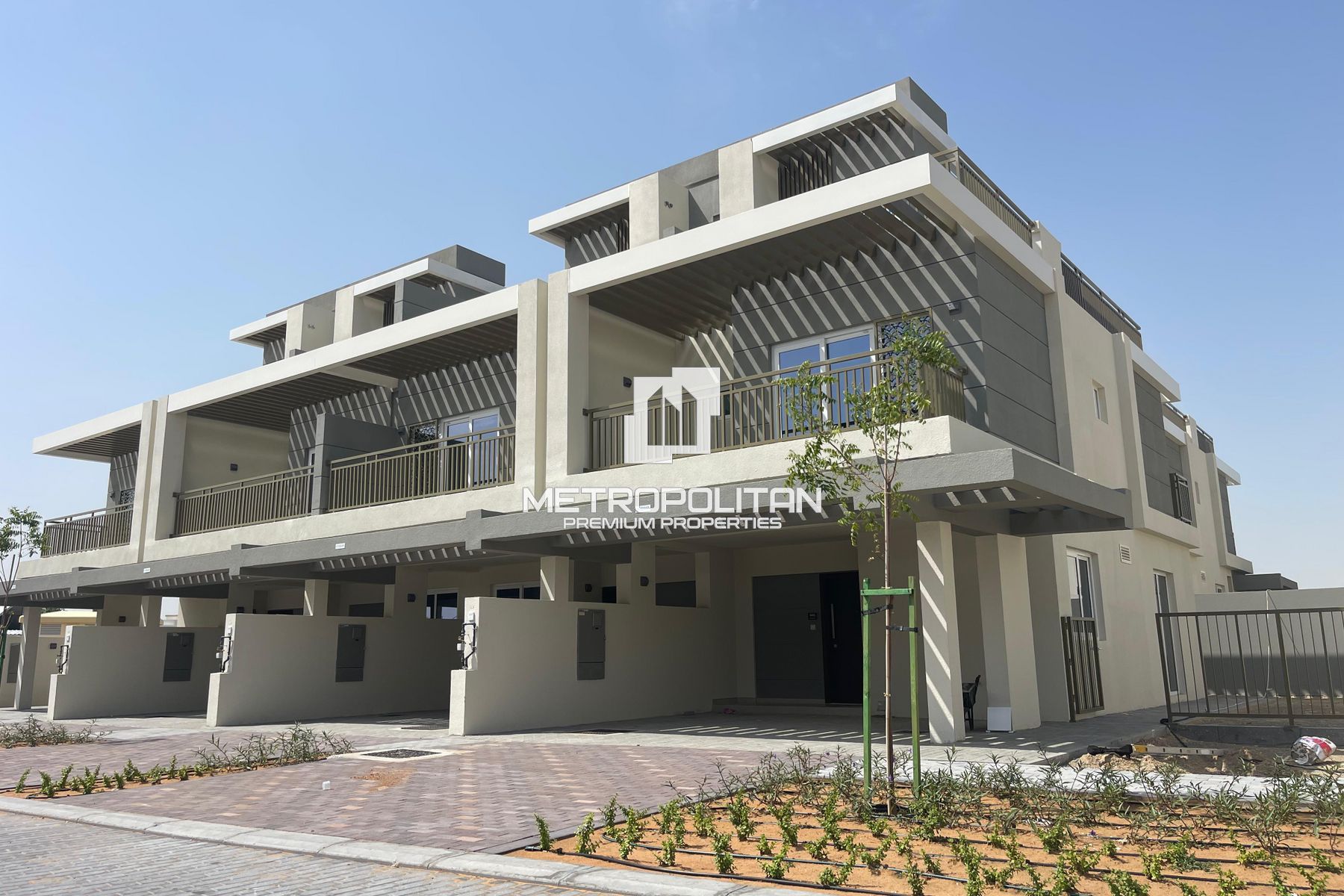 4BR Townhouse for Sale in Damac Hills 2 – MPS-40042 photo-5