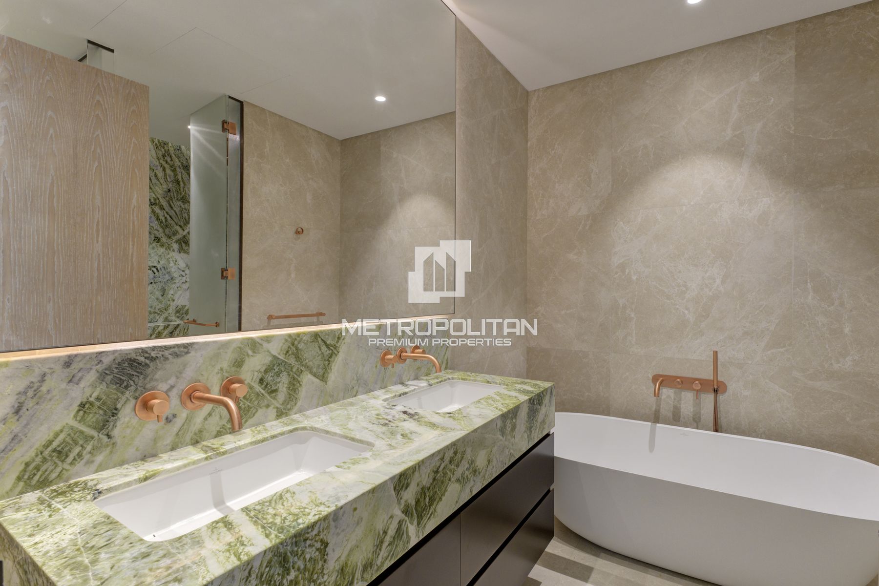 Palm View | High Floor | Huge and Corner Unit