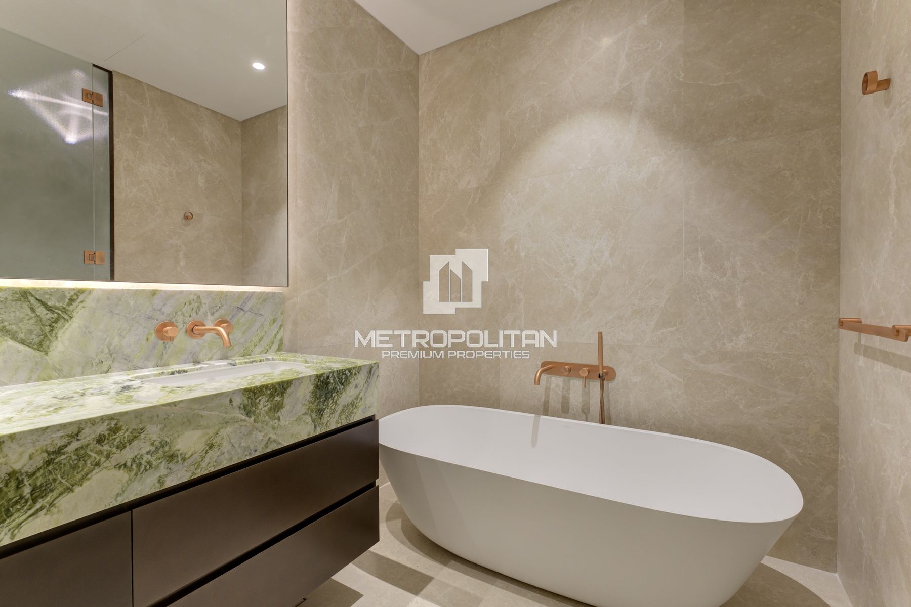 Palm View | High Floor | Huge and Corner Unit