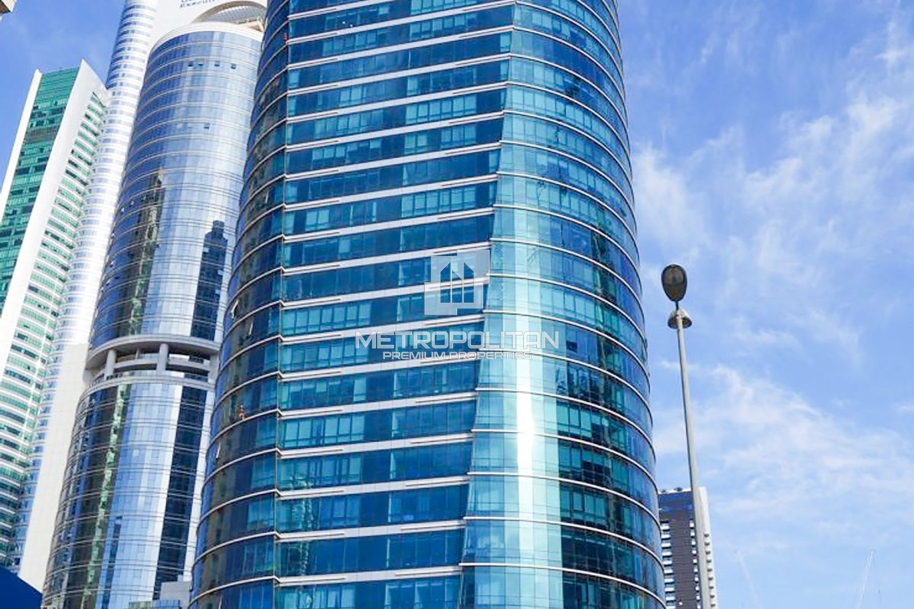 مكتب للبيع في أبراج بحيرات الجميرا – MPS-40132 photo-2