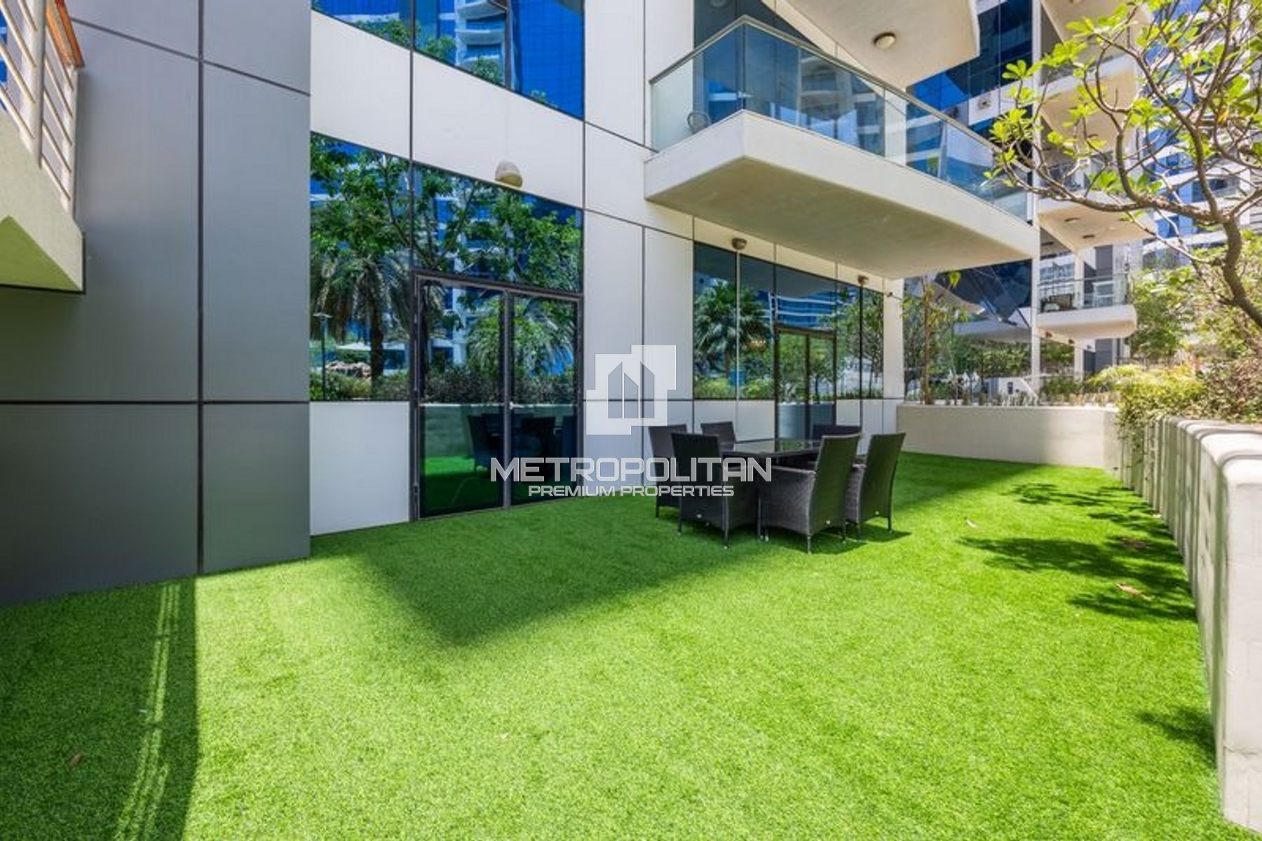 Huge Terrace | Expansive 1-Bedroom | Private Beach photo-18