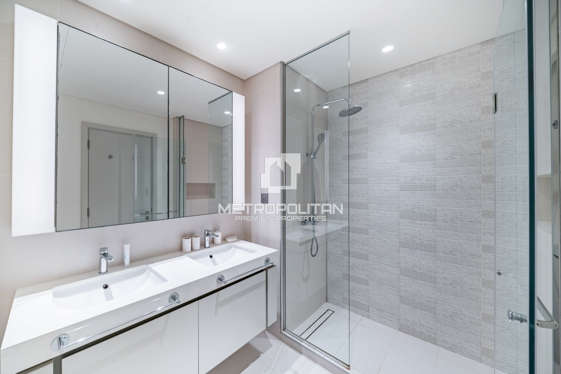 2BR Apartment for Sale in Dubai Harbour – MPS-40259 photo-15