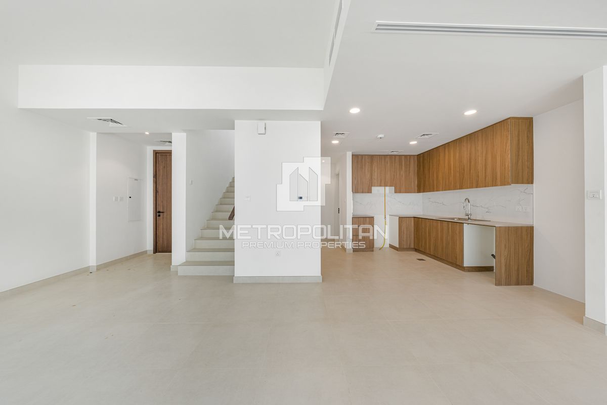 3BR Townhouse for Sale in Town Square – MPS-40433 photo-2