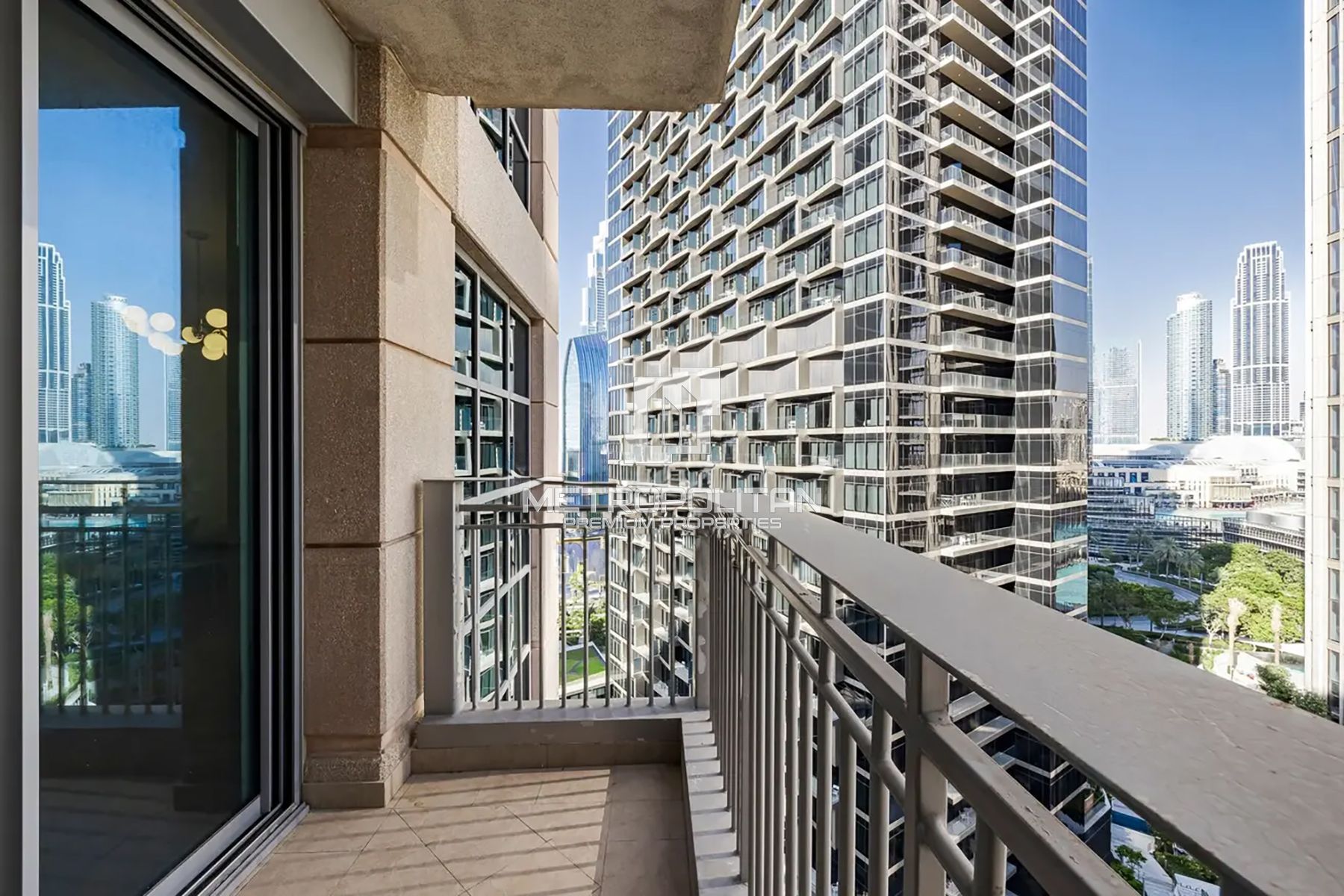2-комнатная квартира на продажу в Downtown Dubai – MPS-40443 photo-3