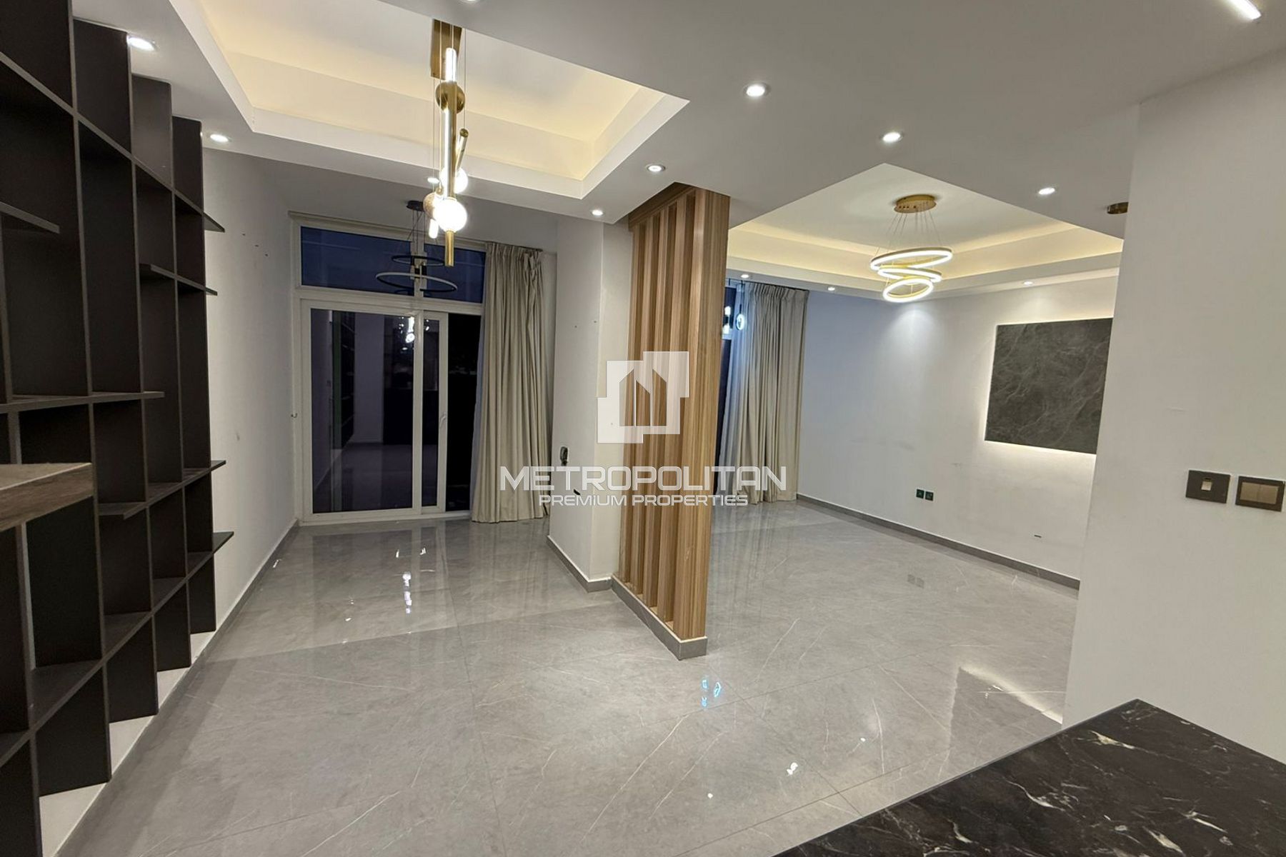 3-комнатный таунхаус на продажу в Damac Hills 2 – MPS-40515 photo-1