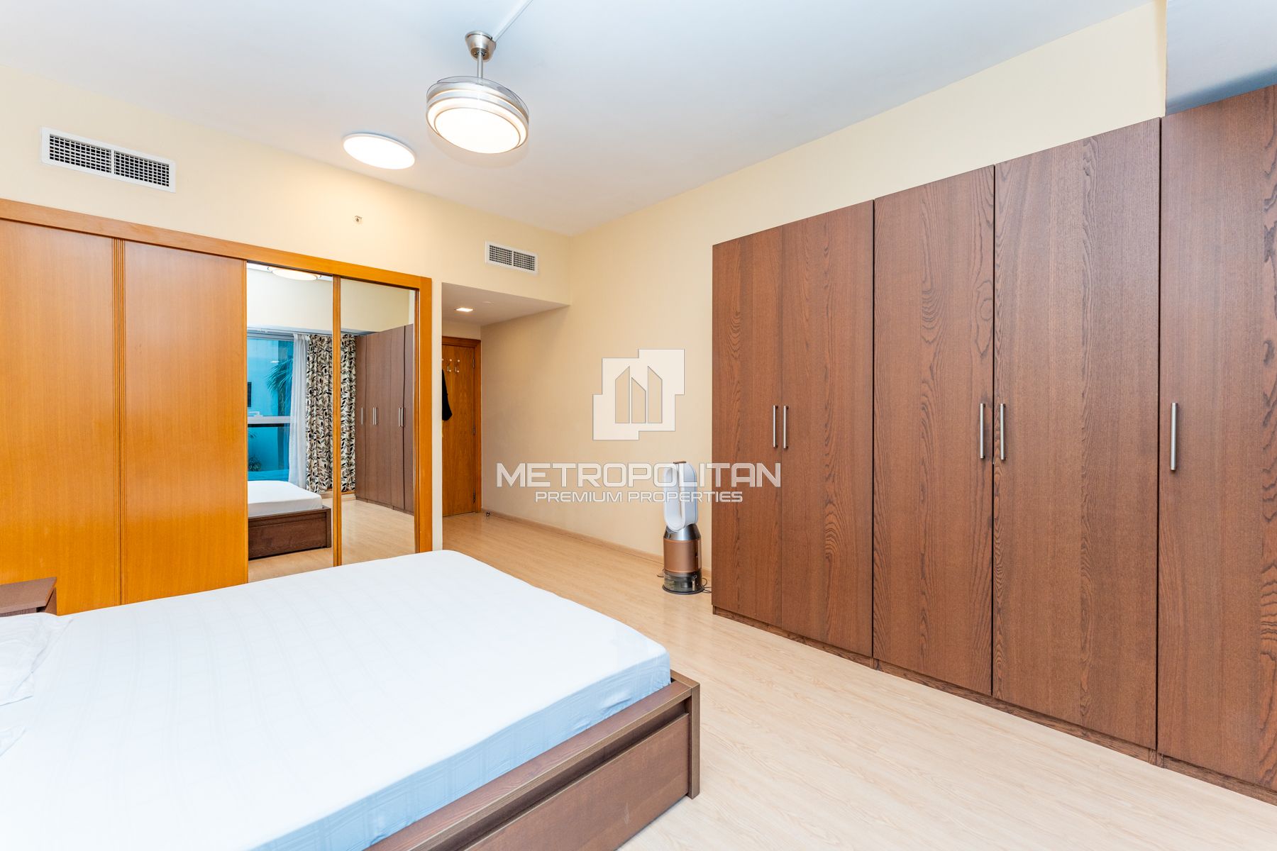 3-комнатная квартира на продажу в Business Bay – MPS-40689 photo-11