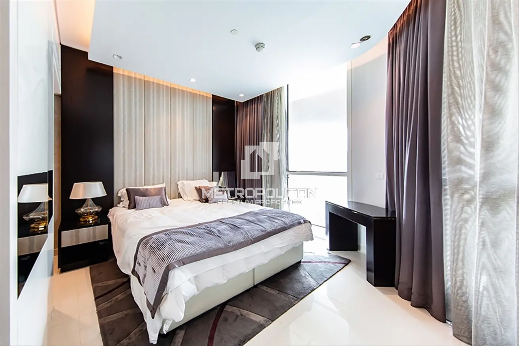 Prime Location | High floor  | Investor Deal photo-4