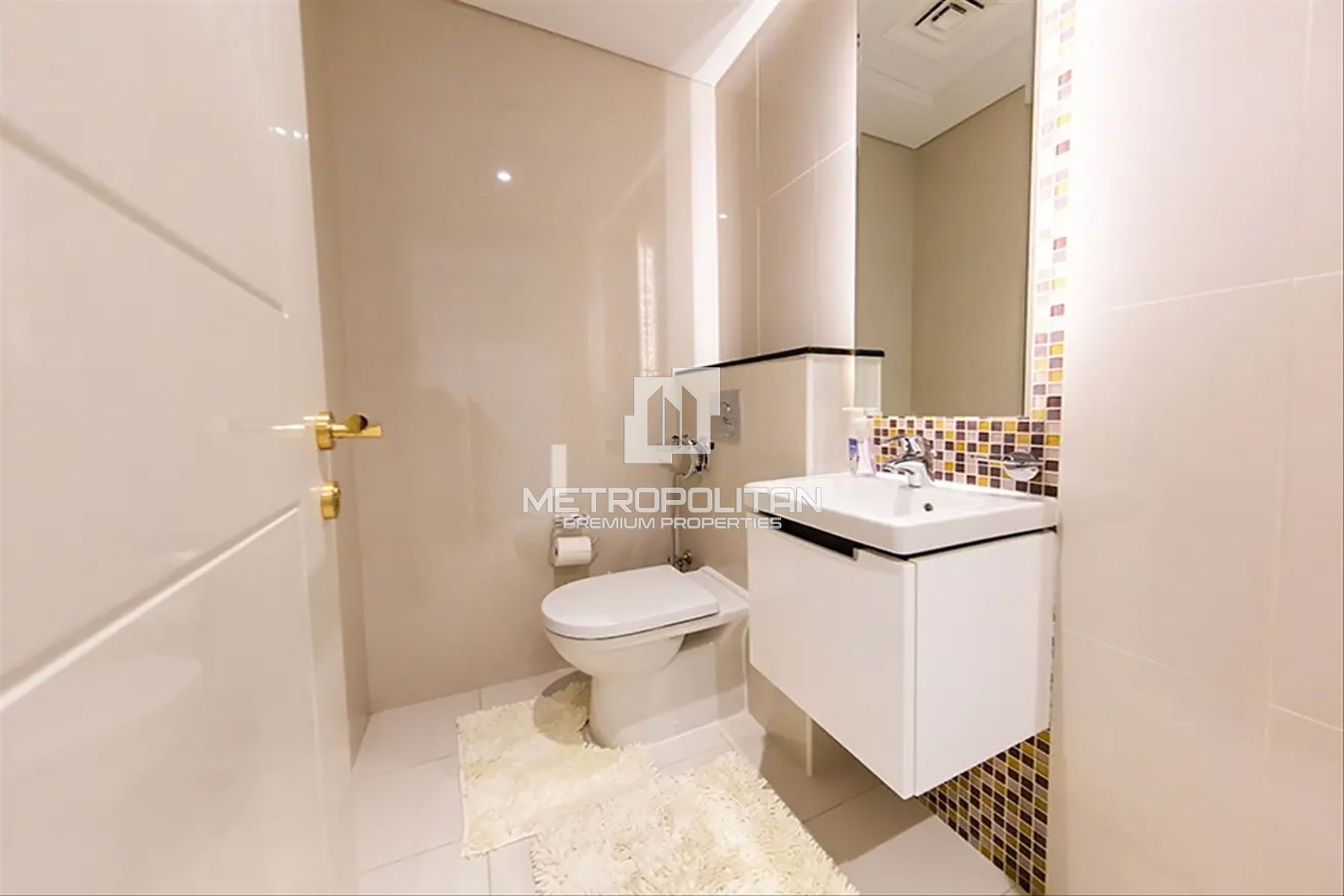 Prime Location | High floor  | Investor Deal photo-7