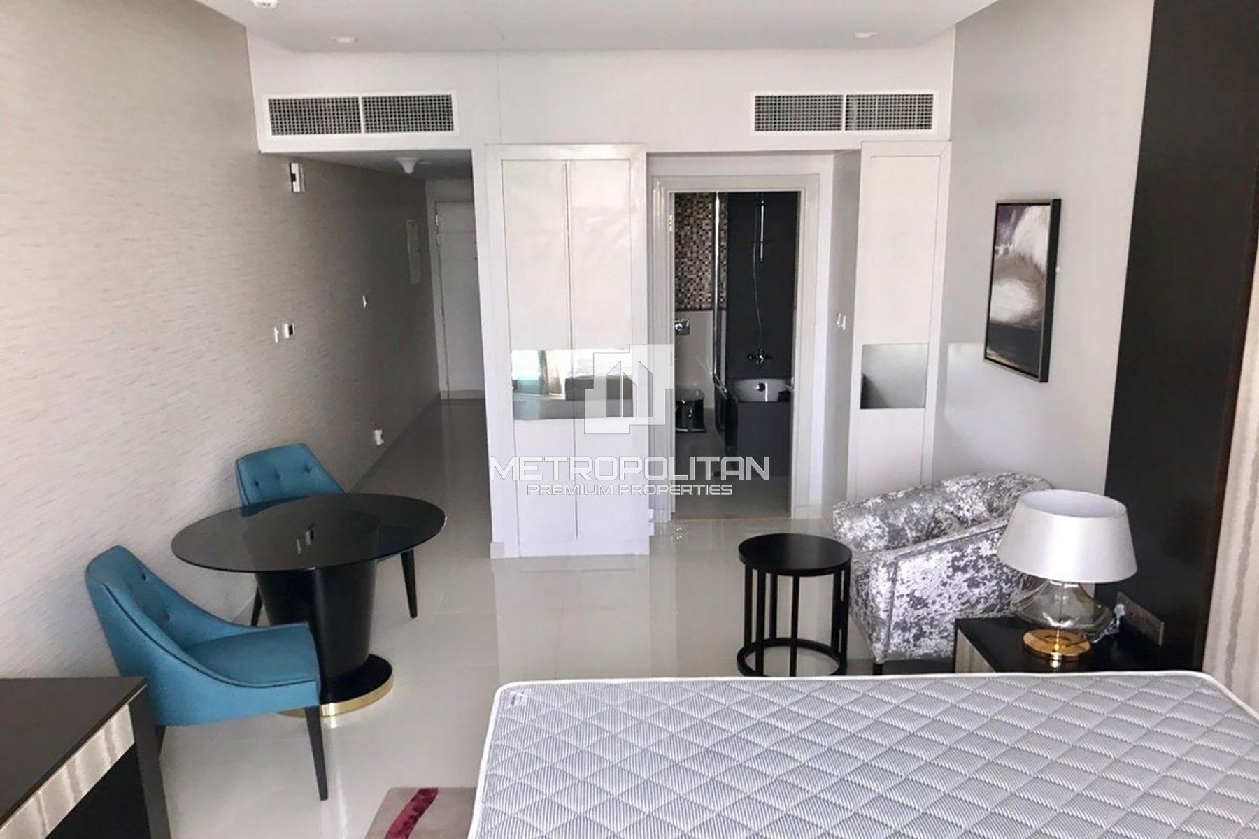 Spacious Studio | Fully Furnished | High floor photo-0