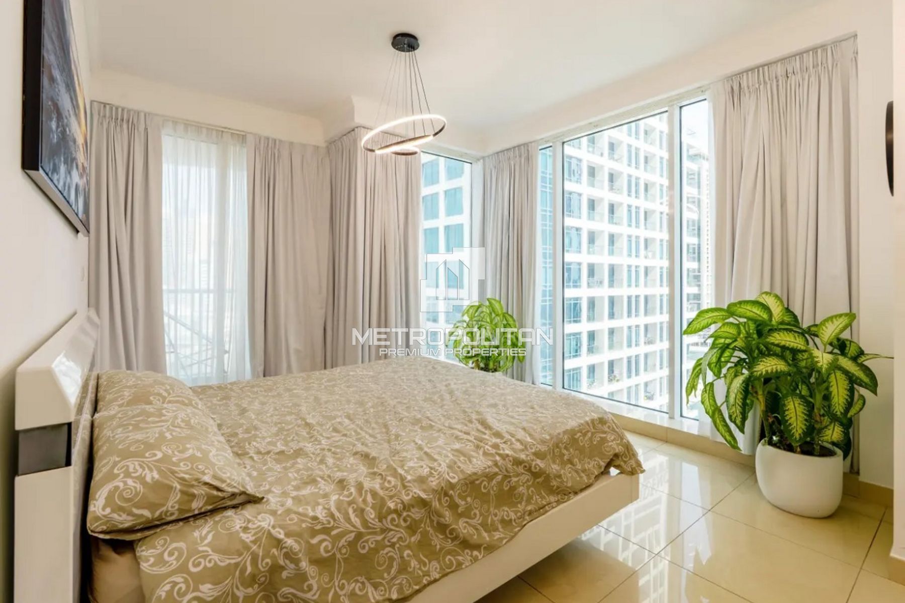 1BR Apartment for Sale in Jumeirah Lake Towers – MPS-40762 photo-3