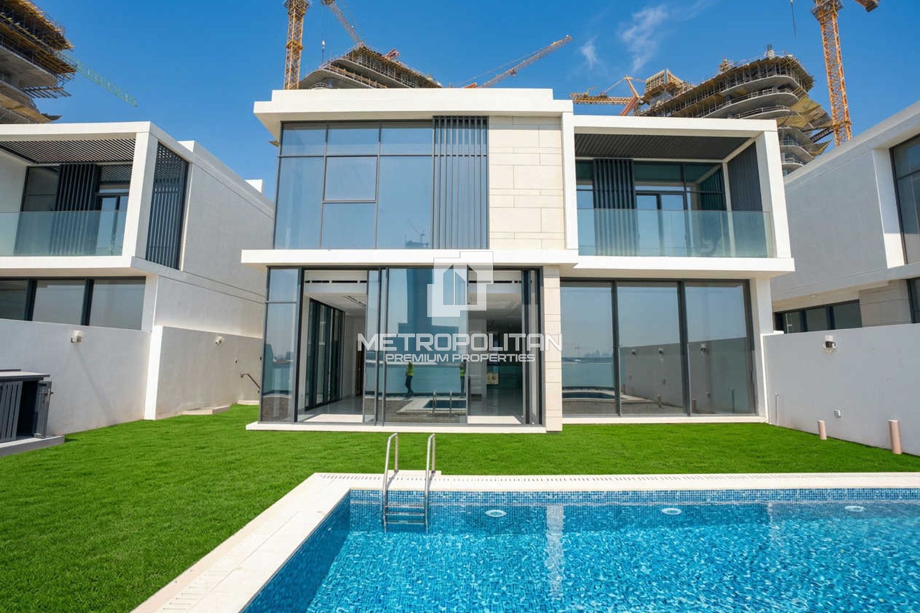 Full Sea and Wynn View | Best Breakwater Deal