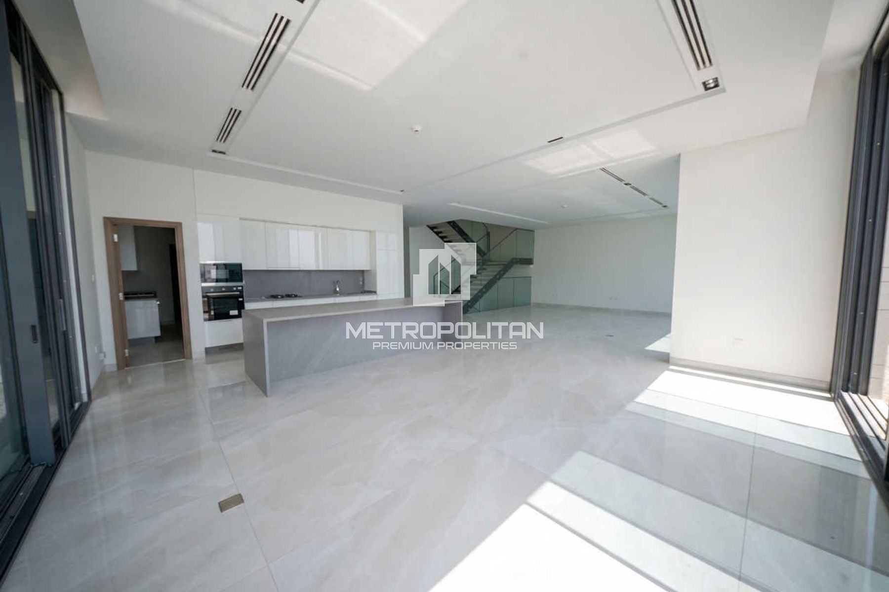 Full Sea and Wynn View | Best Breakwater Deal