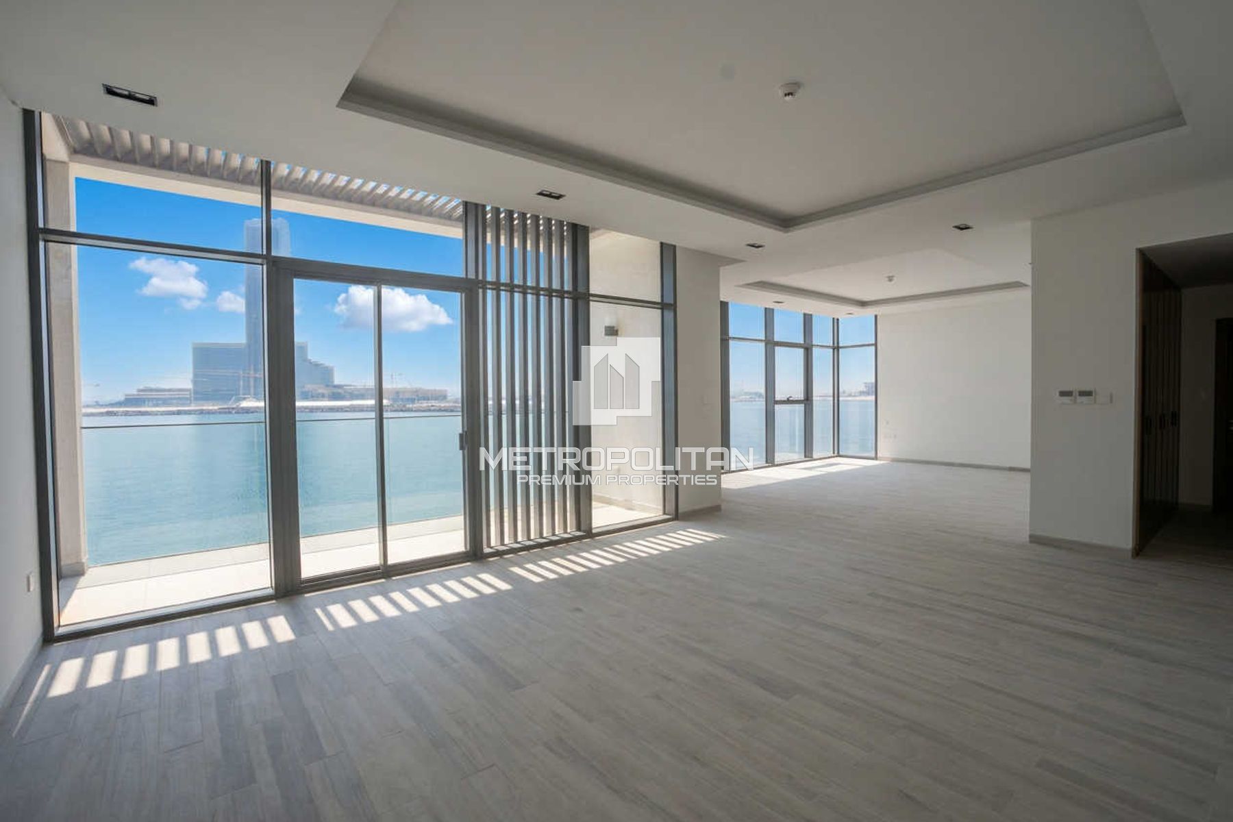 Full Sea and Wynn View | Best Breakwater Deal