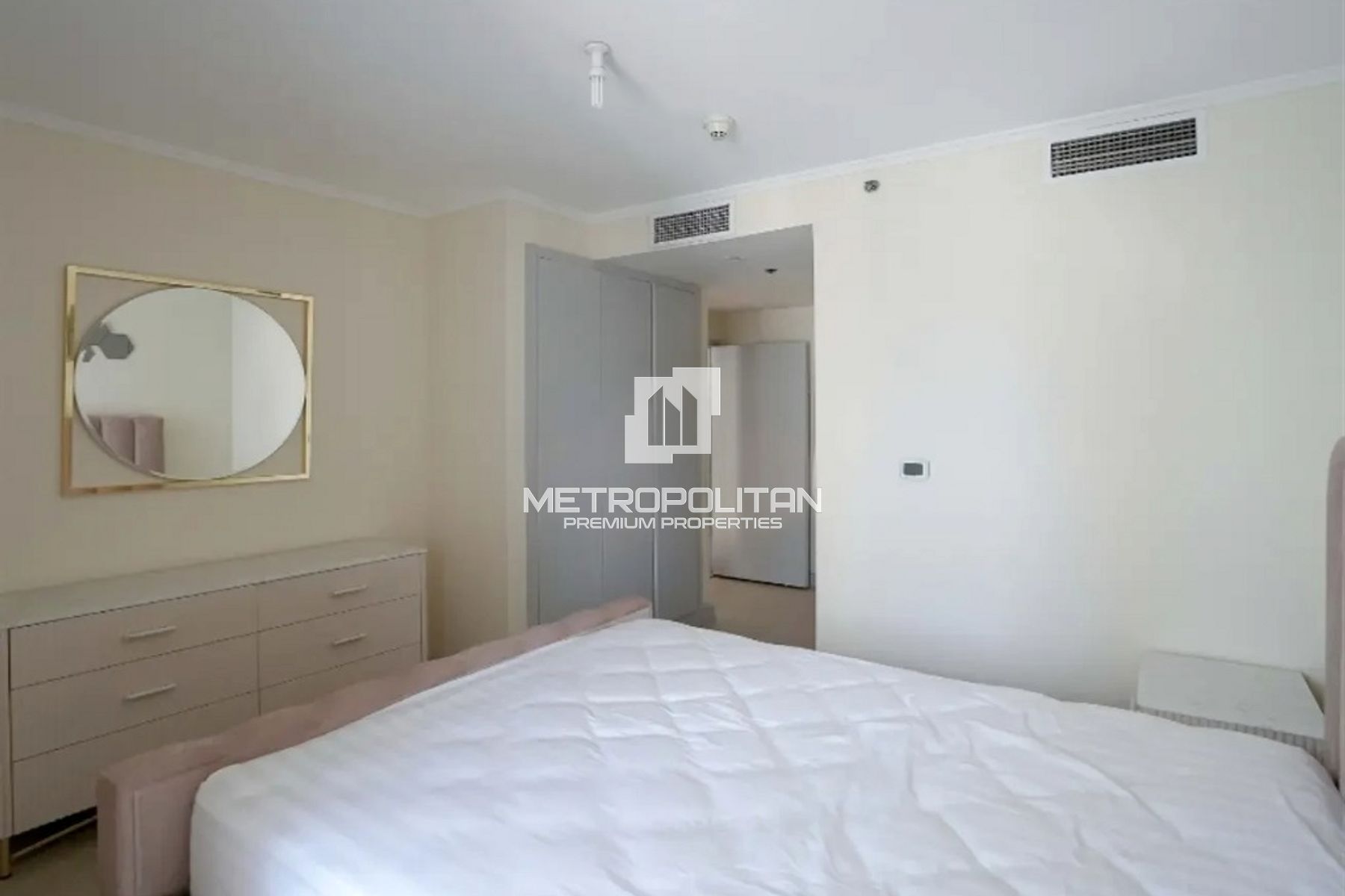 2BR Apartment for Sale in Jumeirah Lake Towers – MPS-40989 photo-9