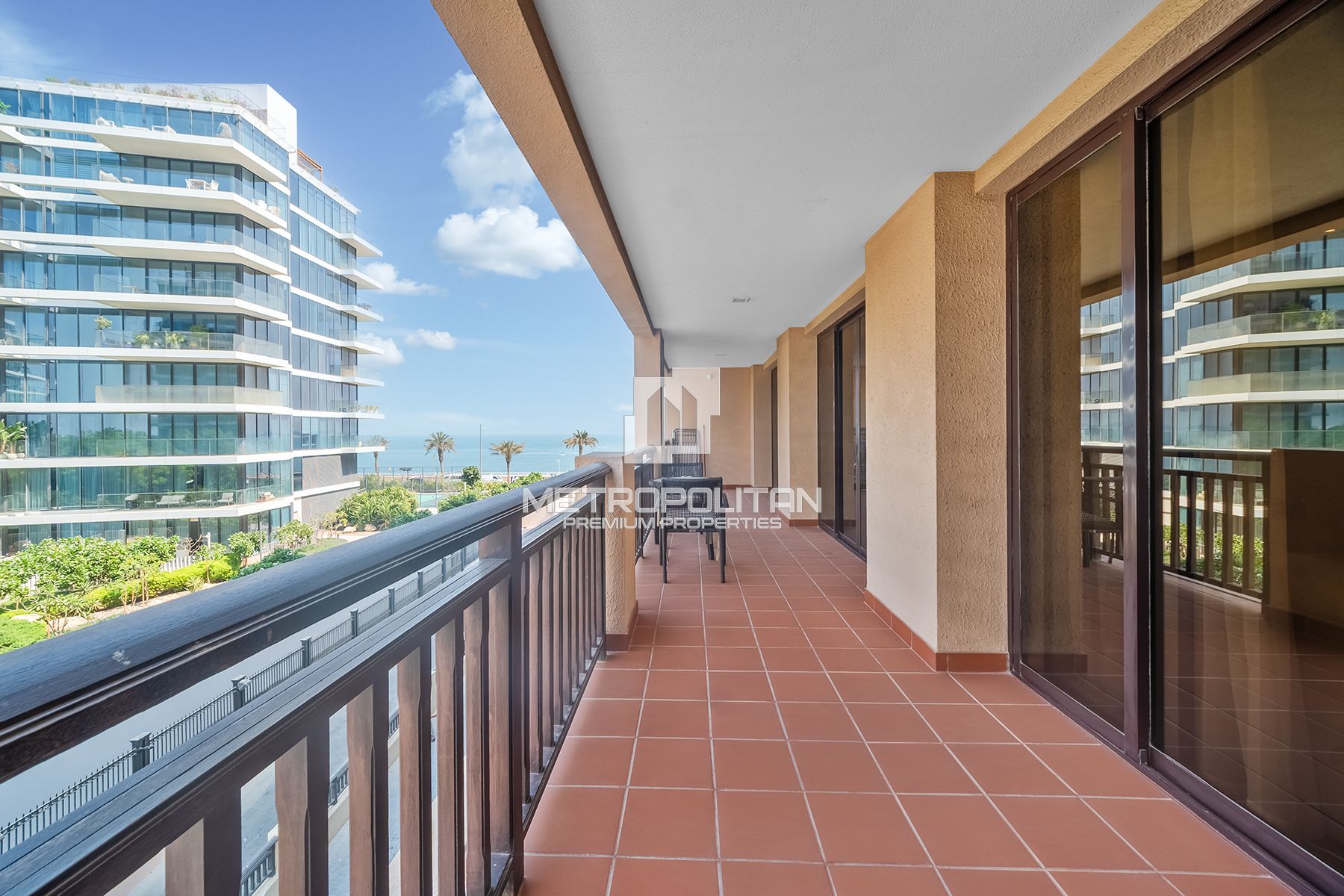 Image - Royal Amwaj Residences North, Palm Jumeirah, Dubai | Project - شقة