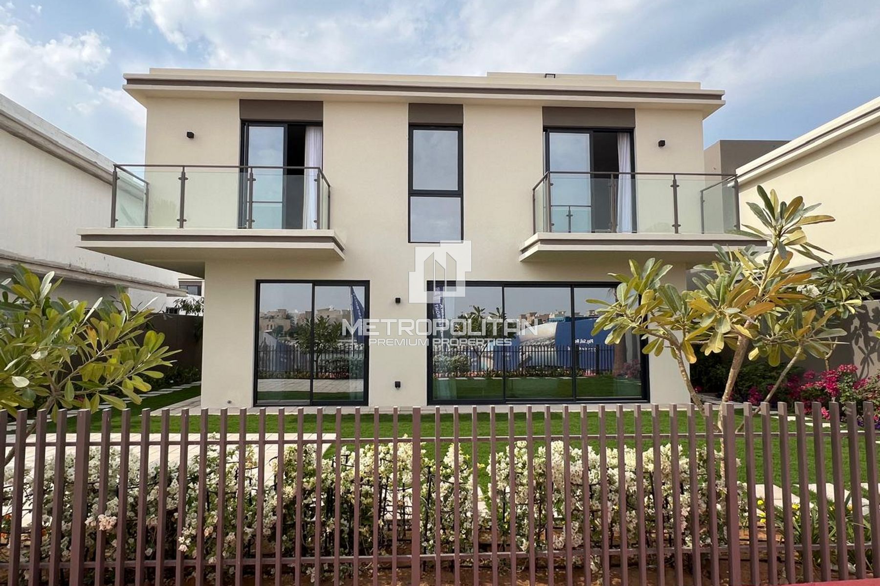 5-комнатная вилла на продажу в Al Hamra Village – MPS-41114 photo-0