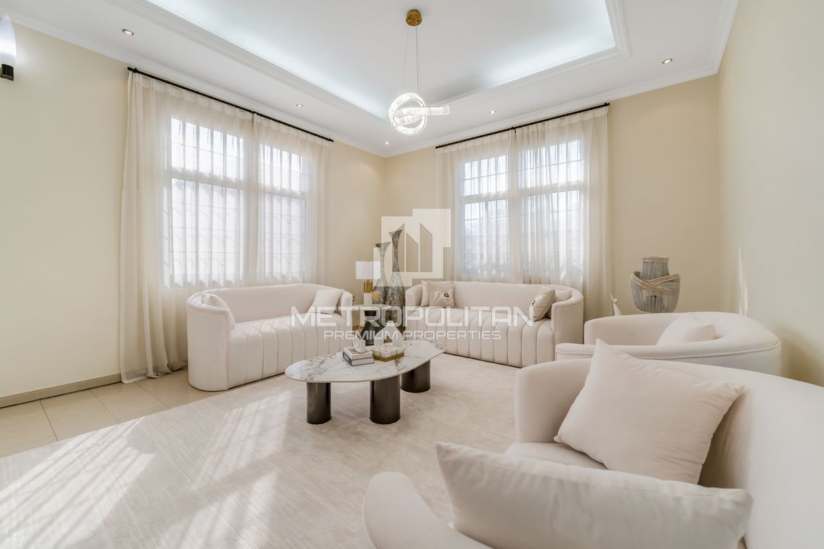 5-комнатная вилла на продажу в Al Barsha – MPS-41186 photo-1