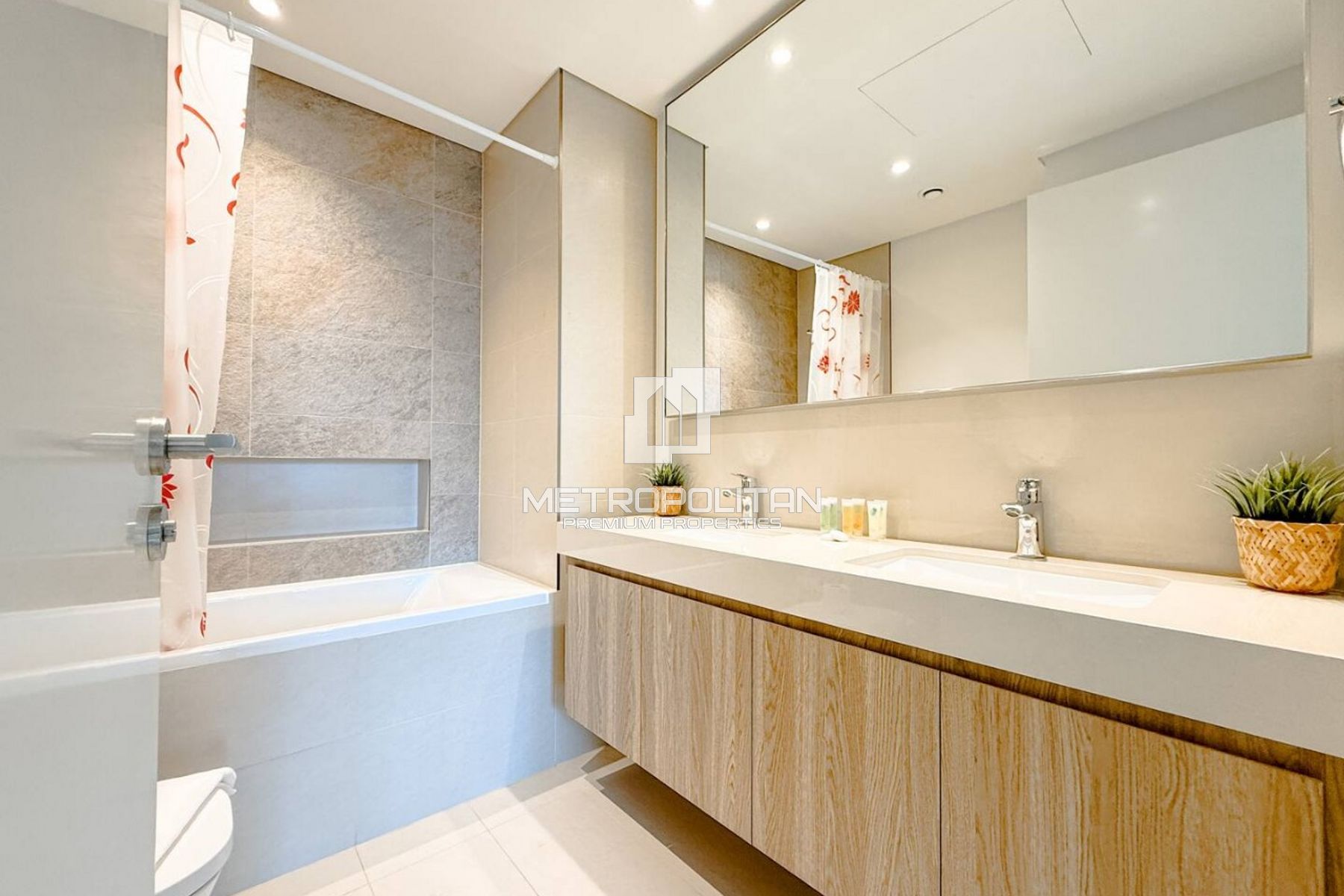 Image - Downtown Views II Tower 2, Downtown Dubai, Dubai | Project - Apartment